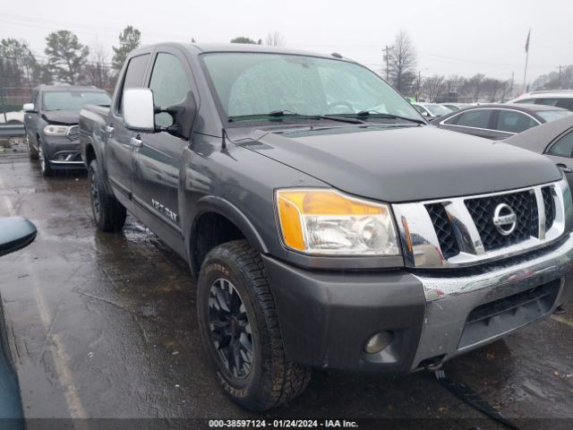 Photo 5 VIN: 1N6AA0EC9AN317877 - NISSAN TITAN 