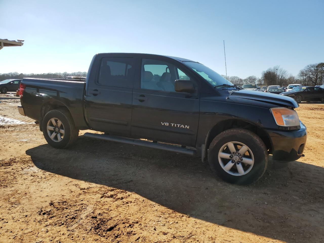 Photo 3 VIN: 1N6AA0ECXEN513204 - NISSAN TITAN 