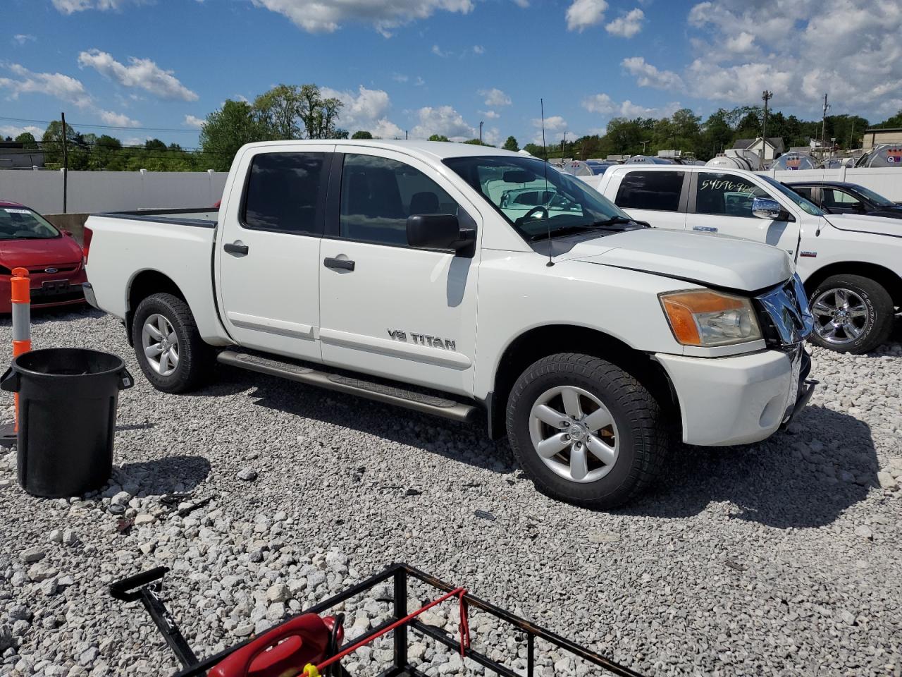 Photo 3 VIN: 1N6AA0ECXEN514207 - NISSAN TITAN 