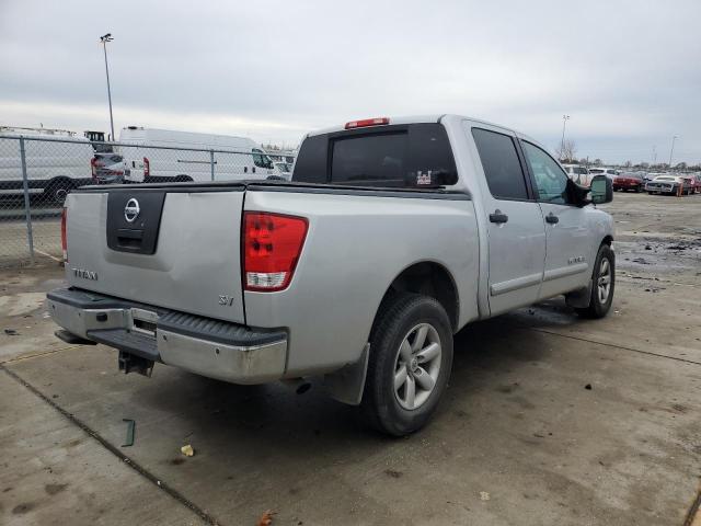 Photo 2 VIN: 1N6AA0ED2BN305628 - NISSAN TITAN S 