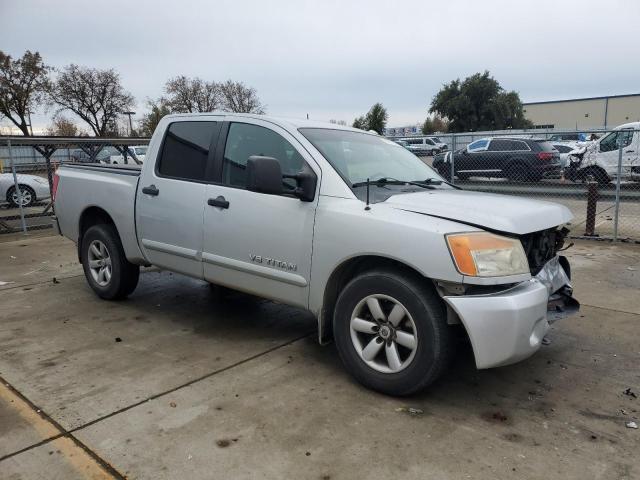 Photo 3 VIN: 1N6AA0ED2BN305628 - NISSAN TITAN S 