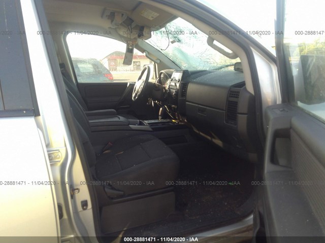 Photo 4 VIN: 1N6AA0ED3EN506796 - NISSAN TITAN 