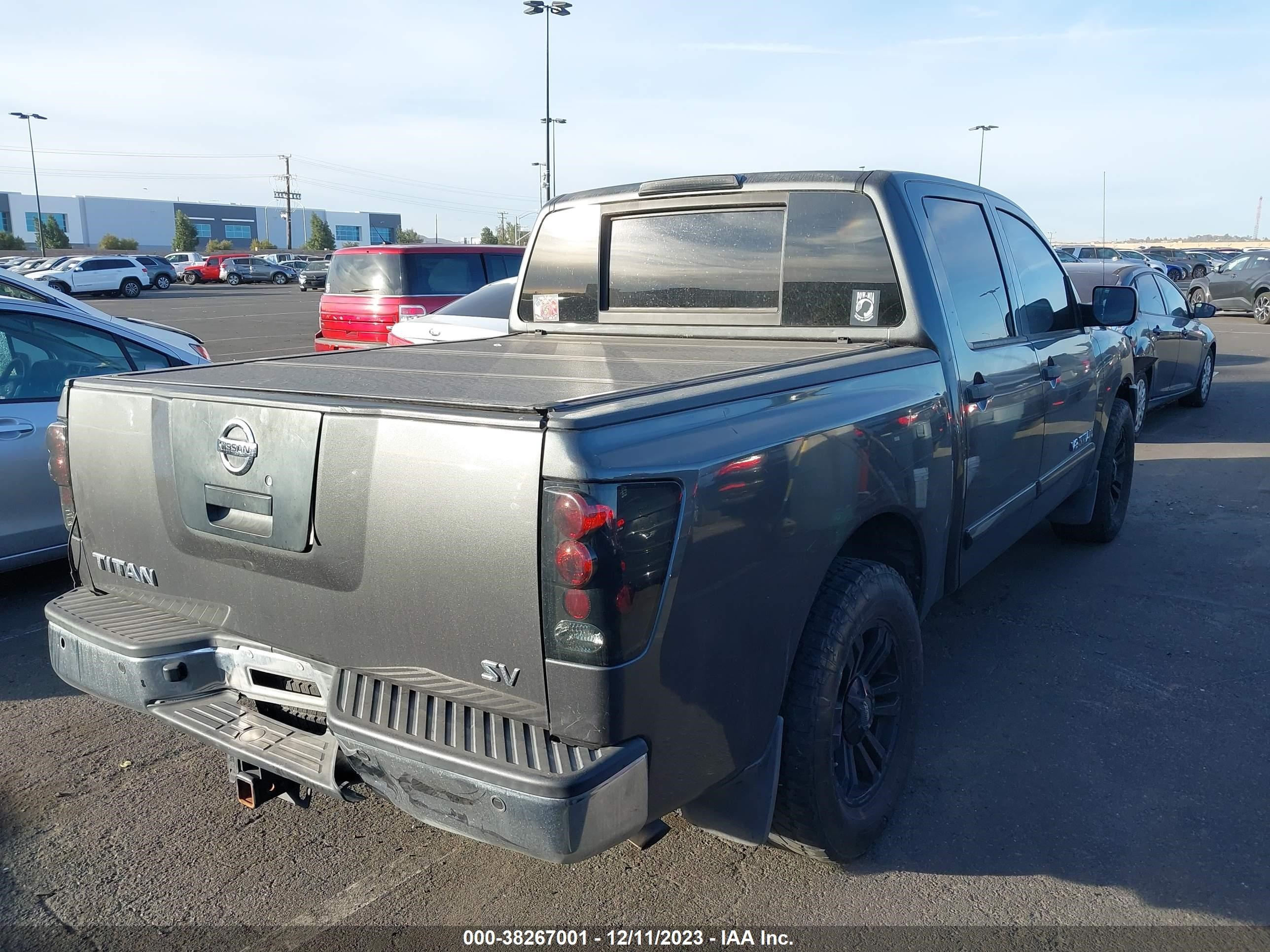 Photo 3 VIN: 1N6AA0ED5BN316316 - NISSAN TITAN 