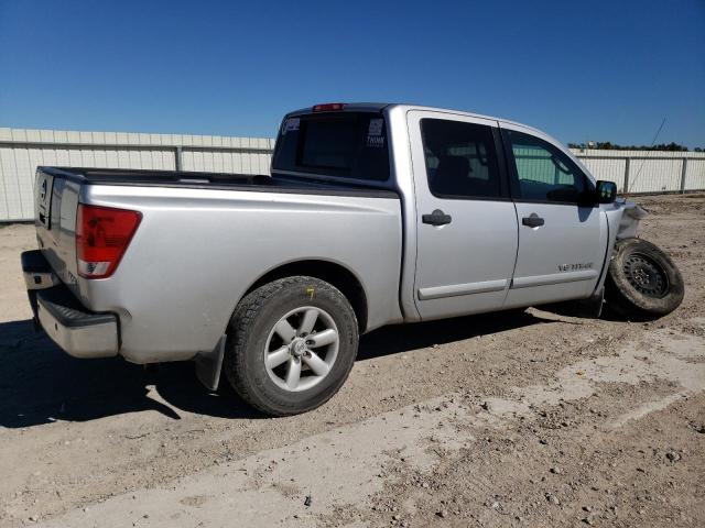 Photo 2 VIN: 1N6AA0ED7AN323007 - NISSAN TITAN 