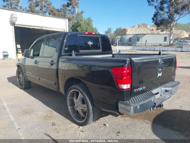 Photo 2 VIN: 1N6AA0ED8DN301585 - NISSAN TITAN 