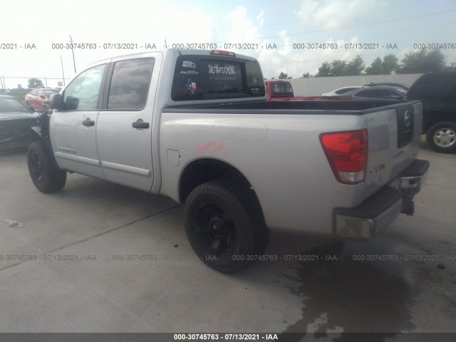 Photo 2 VIN: 1N6AA0EJ2CN308908 - NISSAN TITAN 