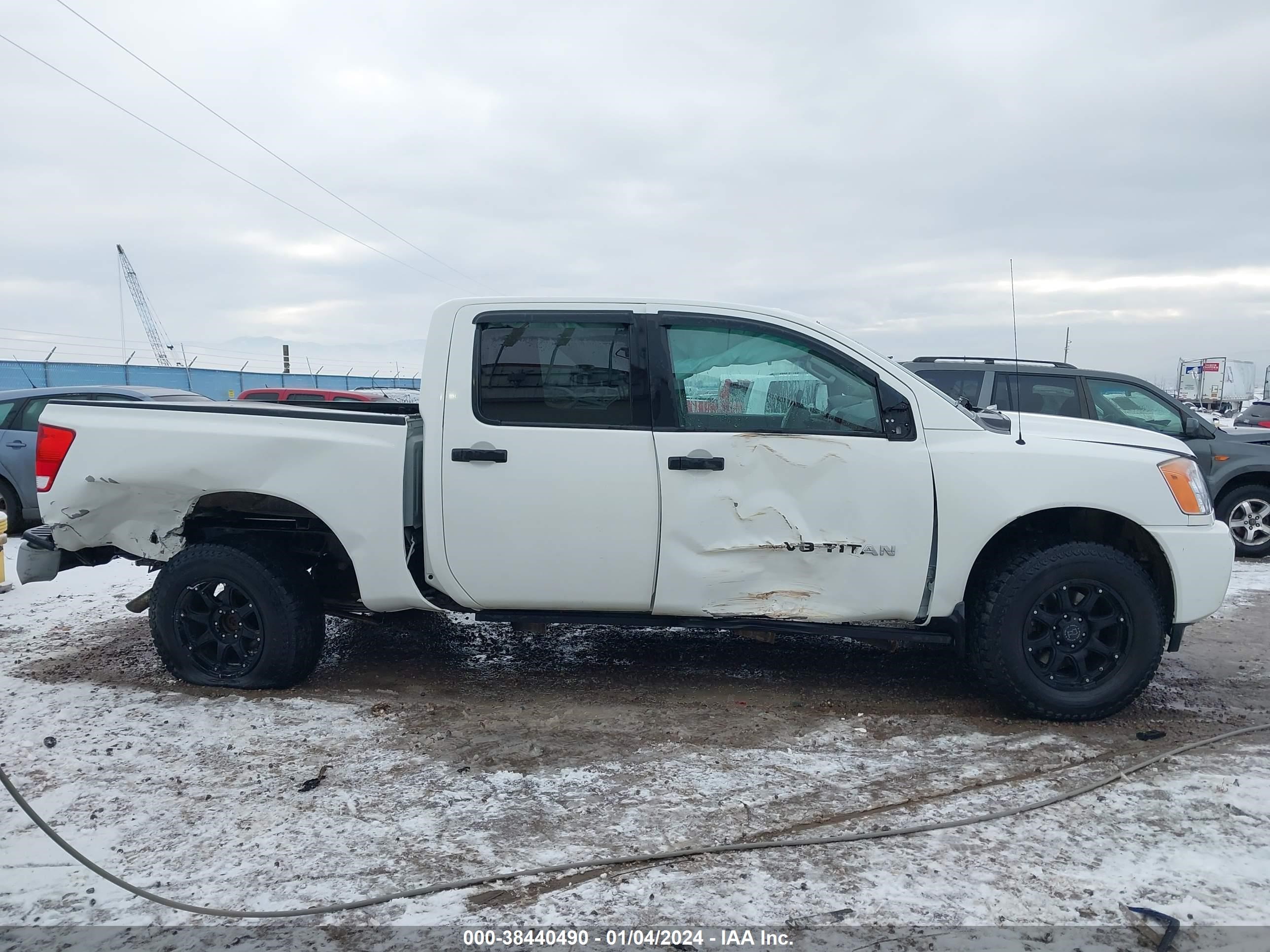 Photo 13 VIN: 1N6AA0EJ2FN513097 - NISSAN TITAN 