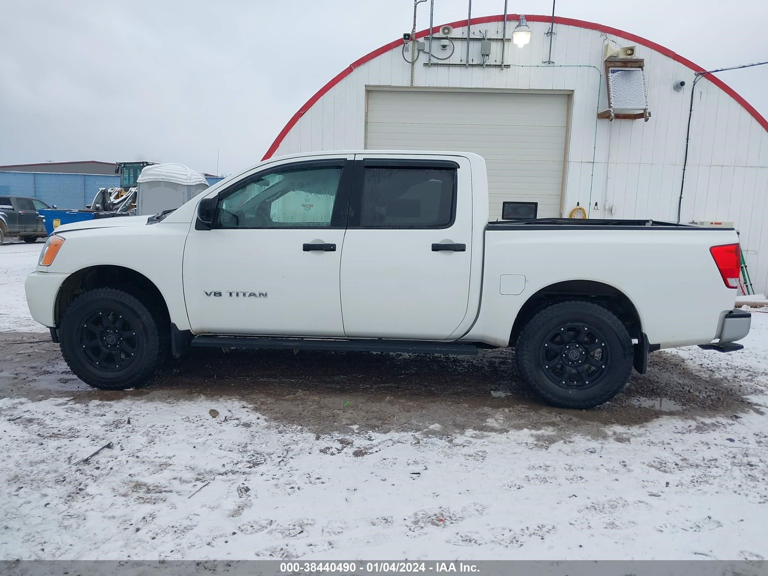 Photo 14 VIN: 1N6AA0EJ2FN513097 - NISSAN TITAN 