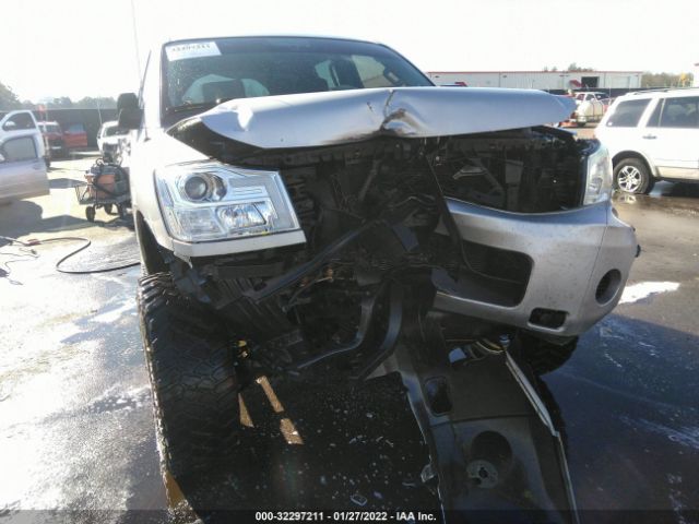 Photo 5 VIN: 1N6AA0EJ4EN512564 - NISSAN TITAN 