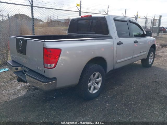 Photo 3 VIN: 1N6AA0EJ5AN305286 - NISSAN TITAN 