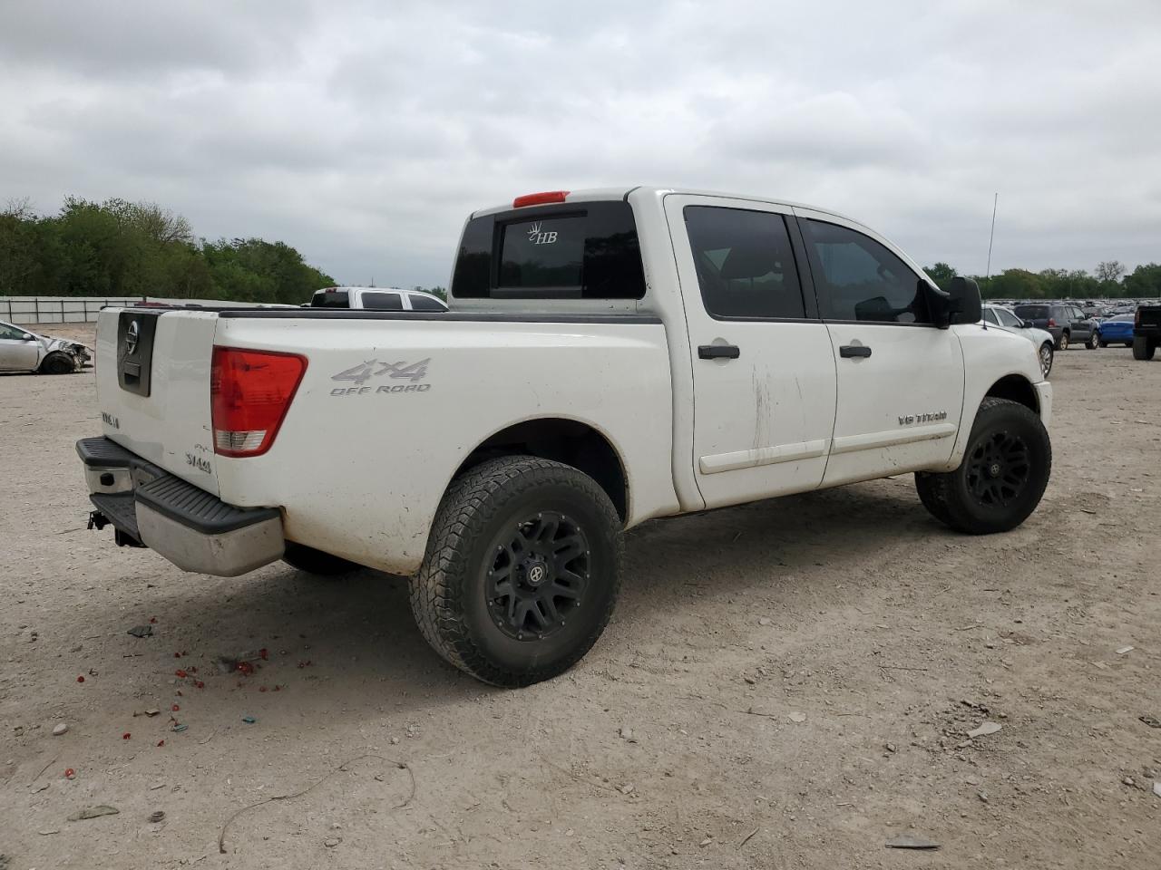 Photo 2 VIN: 1N6AA0EJ5CN323189 - NISSAN TITAN 