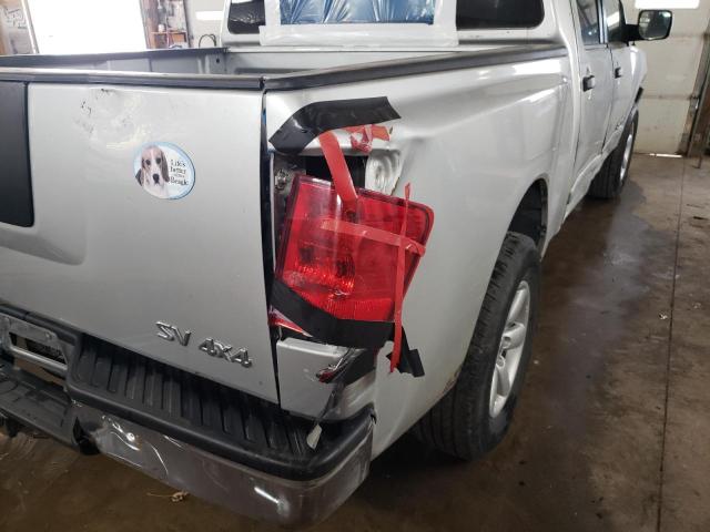 Photo 8 VIN: 1N6AA0EJ6CN325906 - NISSAN TITAN S 