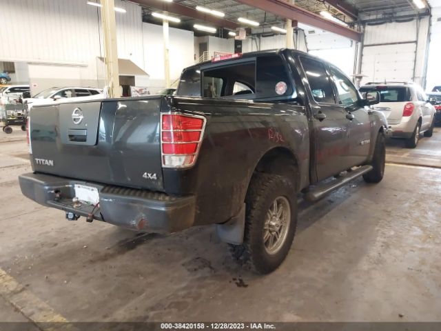 Photo 3 VIN: 1N6AA0EJ7BN310135 - NISSAN TITAN 