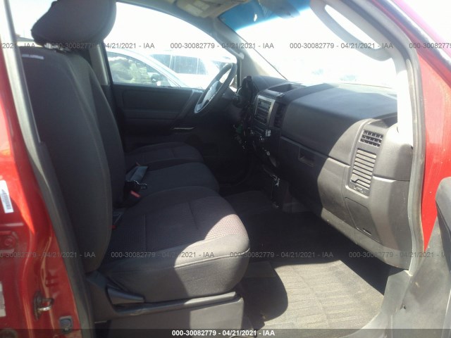 Photo 4 VIN: 1N6AA0EJ7BN323502 - NISSAN TITAN 