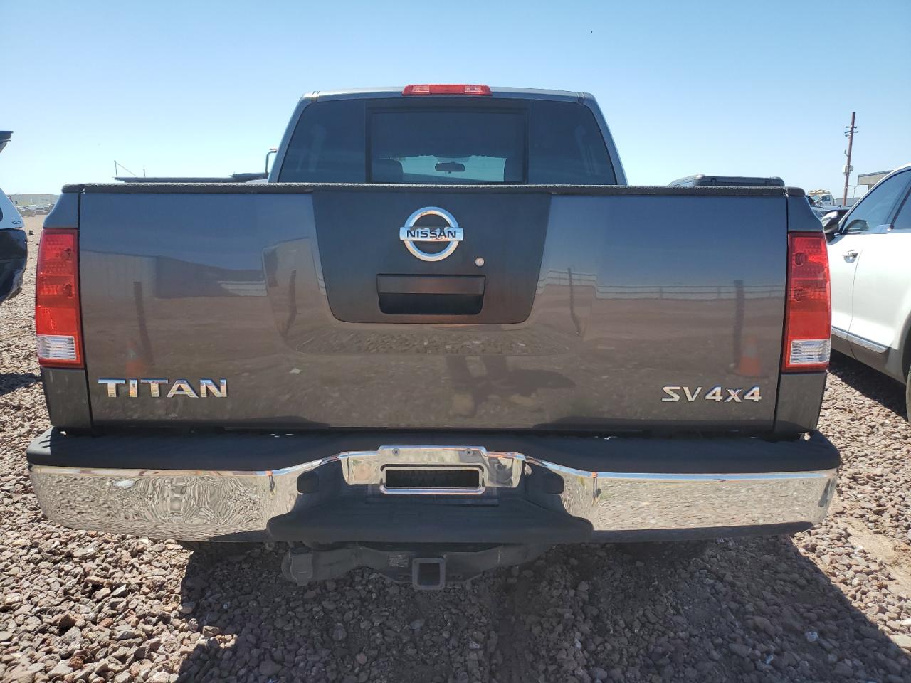 Photo 5 VIN: 1N6AA0EJ9BN305258 - NISSAN TITAN 