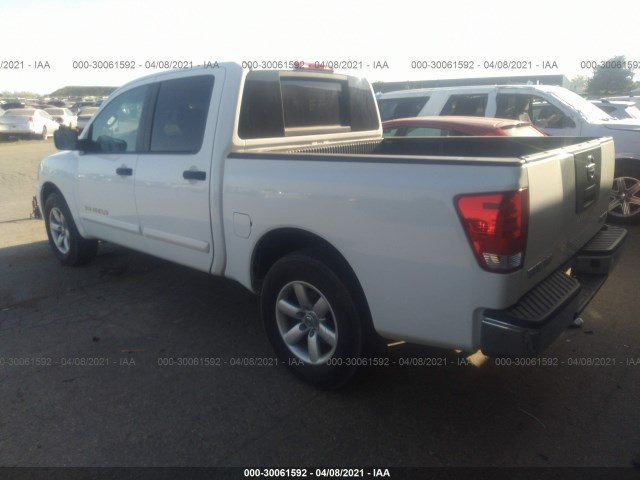 Photo 2 VIN: 1N6AA0EK2CN305306 - NISSAN TITAN 