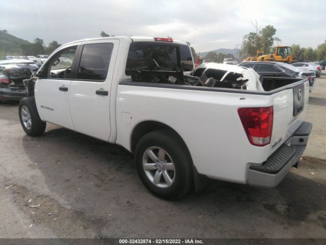 Photo 2 VIN: 1N6AA0EK4CN312225 - NISSAN TITAN 