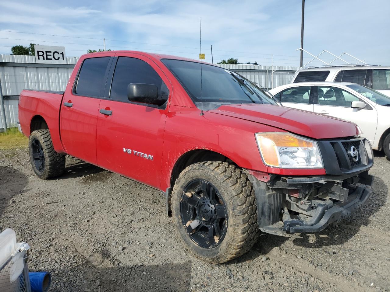 Photo 3 VIN: 1N6AA0EK5CN317546 - NISSAN TITAN 