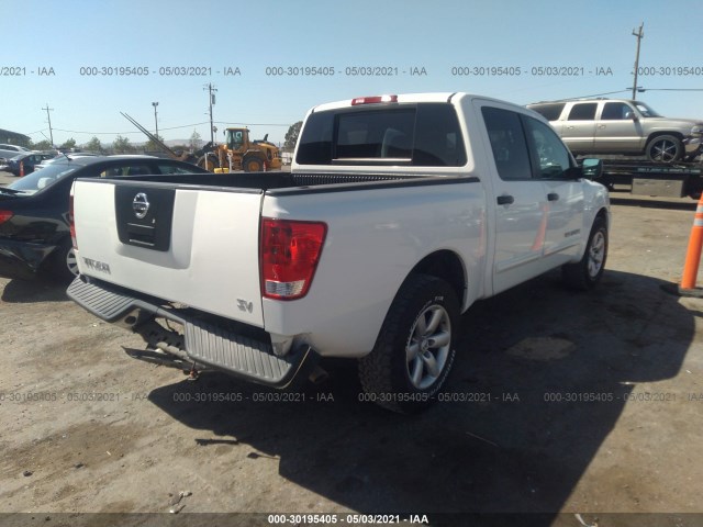 Photo 3 VIN: 1N6AA0EK8CN310316 - NISSAN TITAN 