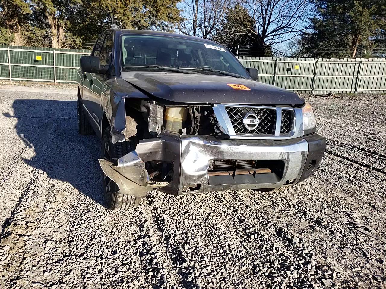 Photo 10 VIN: 1N6AA0EKXCN318689 - NISSAN TITAN S 