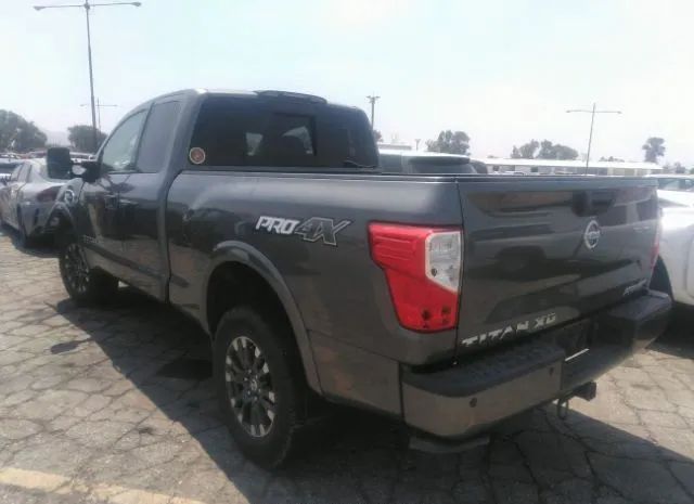 Photo 2 VIN: 1N6AA1C40JN550158 - NISSAN TITAN XD 