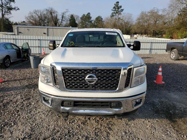 Photo 4 VIN: 1N6AA1C41HN557193 - NISSAN TITAN XD S 