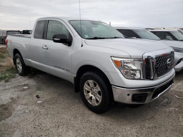 Photo 3 VIN: 1N6AA1C51JN506310 - NISSAN TITAN SV 