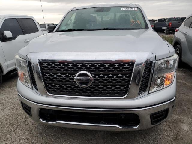 Photo 4 VIN: 1N6AA1C51JN506310 - NISSAN TITAN SV 