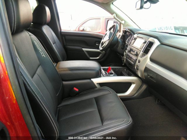 Photo 4 VIN: 1N6AA1C55HN552989 - NISSAN TITAN 