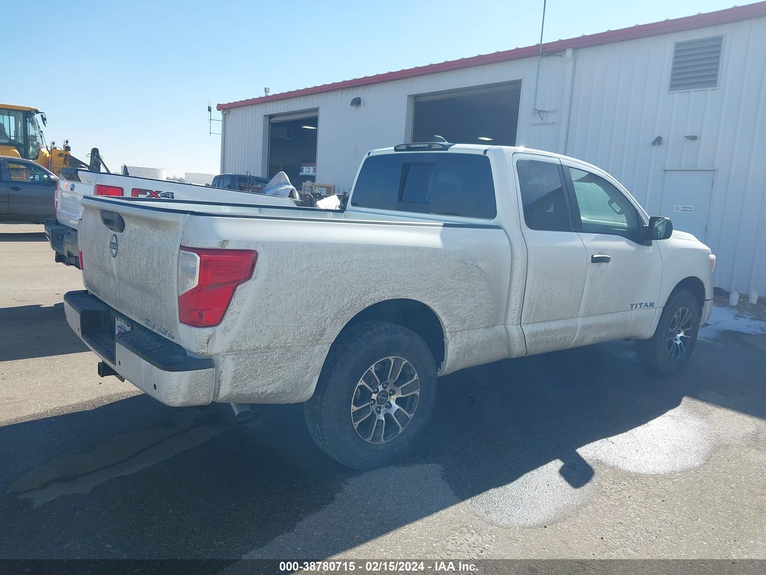 Photo 3 VIN: 1N6AA1CD6RN107055 - NISSAN TITAN 