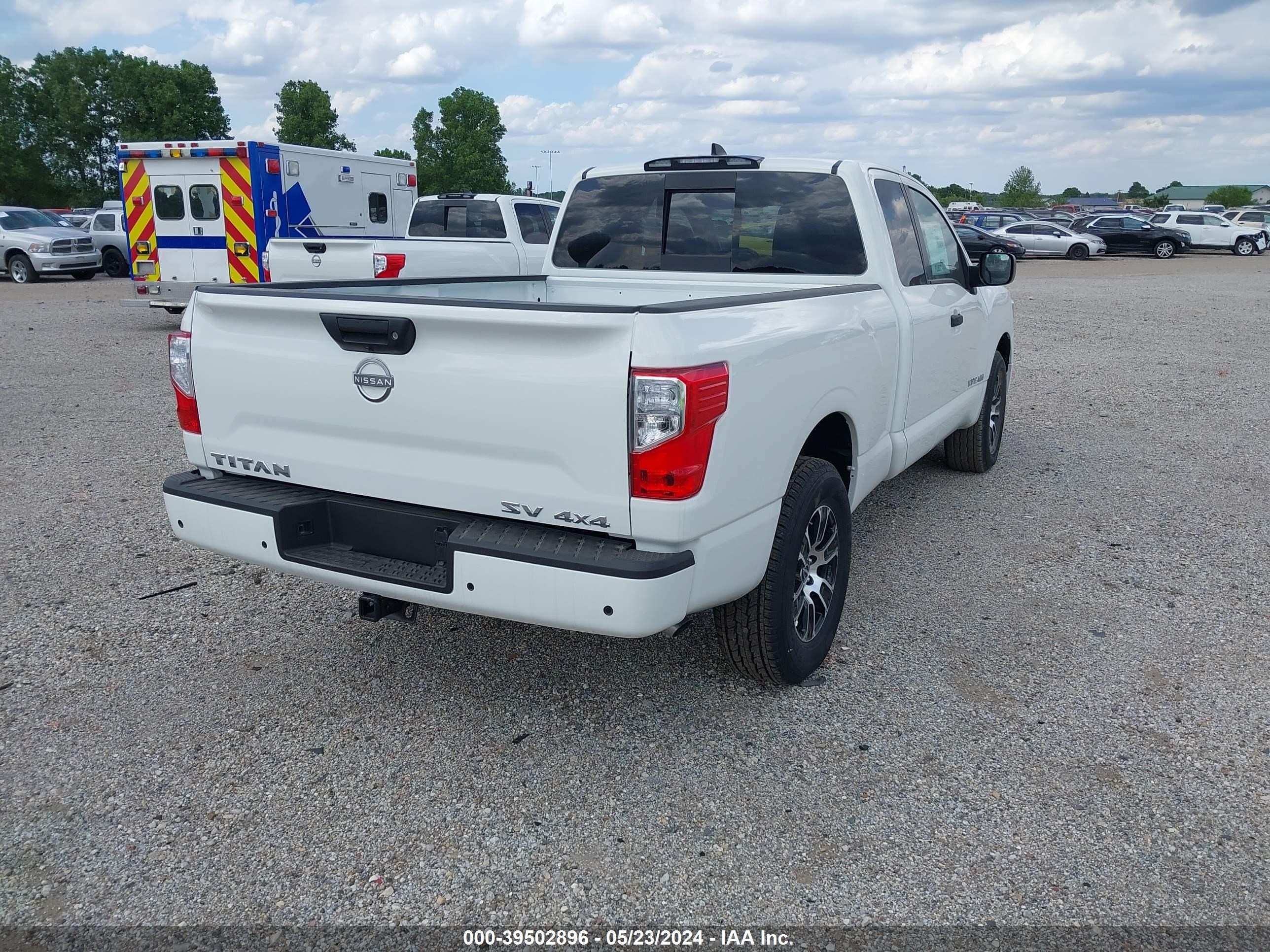 Photo 3 VIN: 1N6AA1CD9RN107096 - NISSAN TITAN 