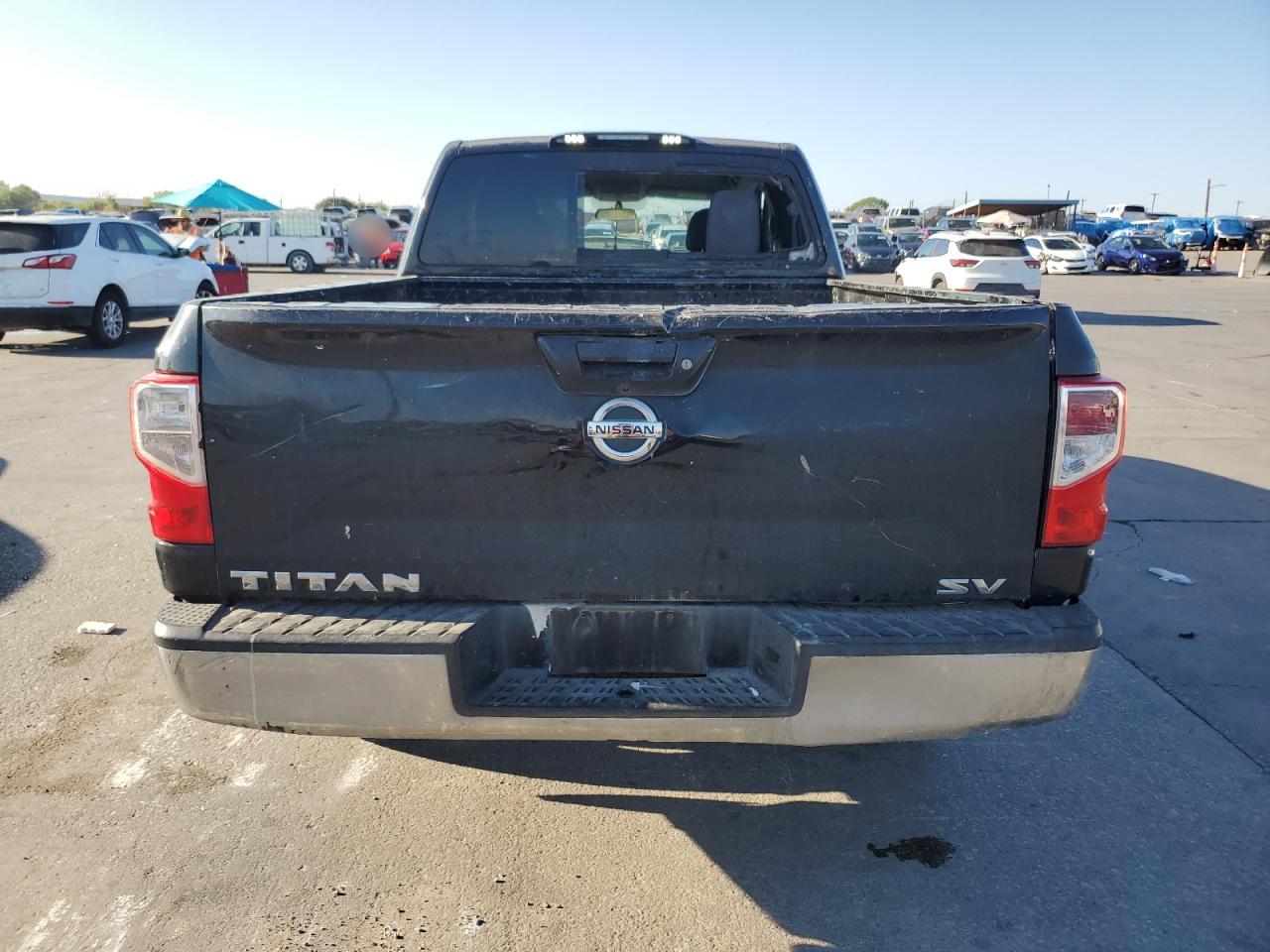 Photo 5 VIN: 1N6AA1CK3JN549780 - NISSAN TITAN 