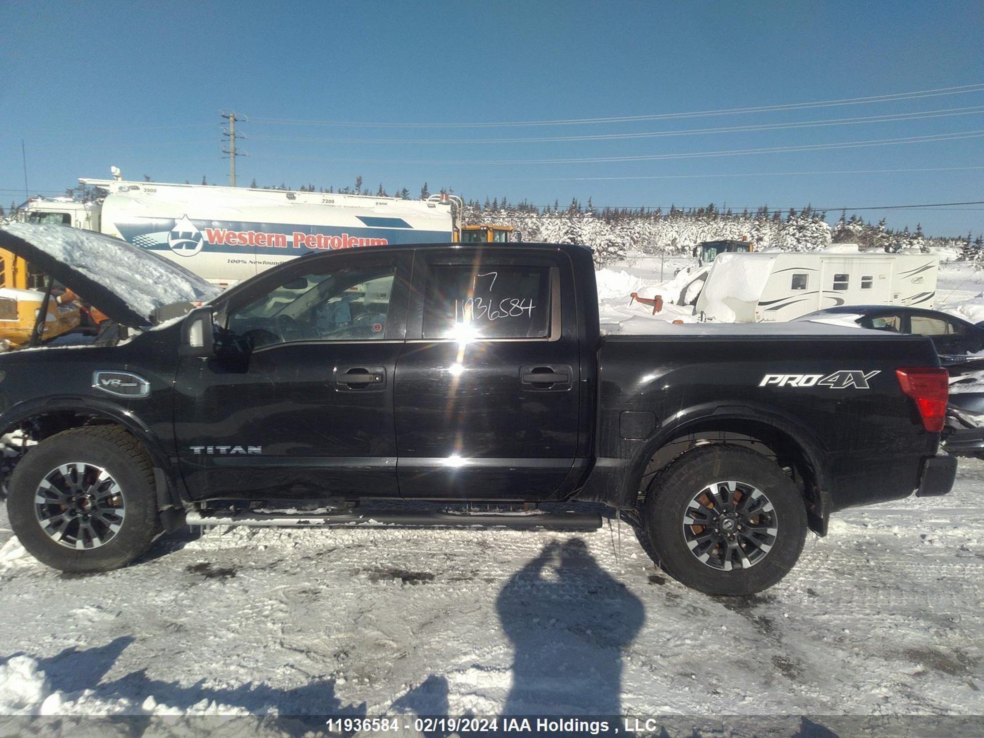 Photo 14 VIN: 1N6AA1E50HN508914 - NISSAN TITAN 