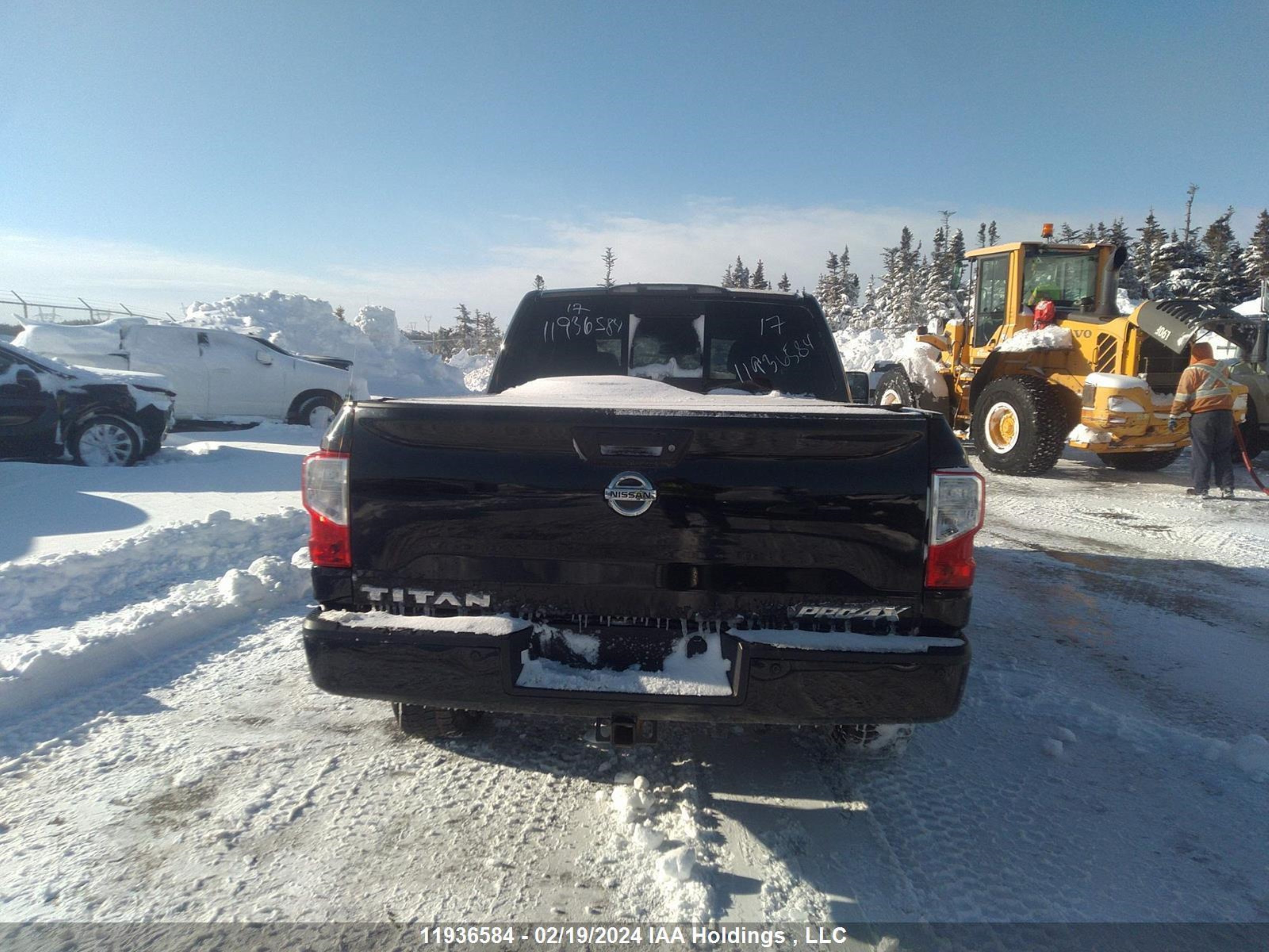 Photo 16 VIN: 1N6AA1E50HN508914 - NISSAN TITAN 