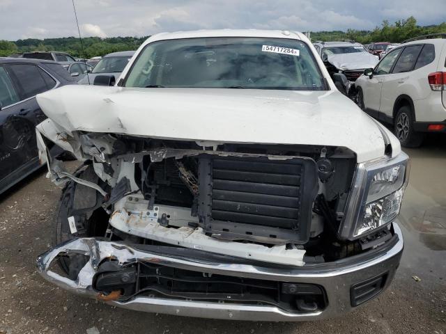 Photo 4 VIN: 1N6AA1E50JN509860 - NISSAN TITAN 