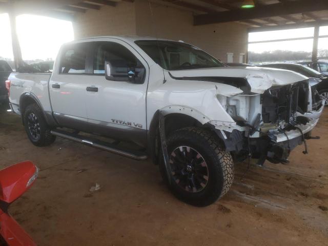 Photo 3 VIN: 1N6AA1E50JN520339 - NISSAN TITAN SV 