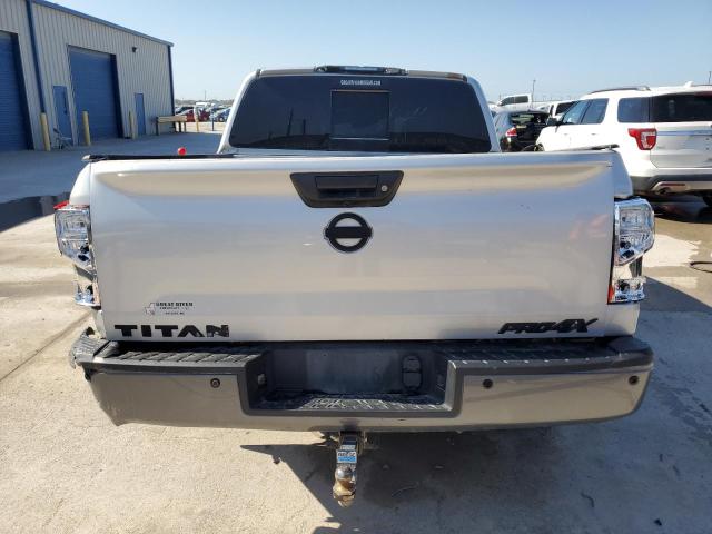 Photo 5 VIN: 1N6AA1E50JN527906 - NISSAN TITAN SV 