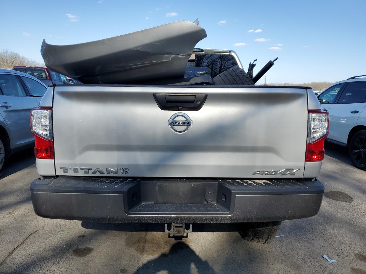 Photo 5 VIN: 1N6AA1E50KN506314 - NISSAN TITAN 