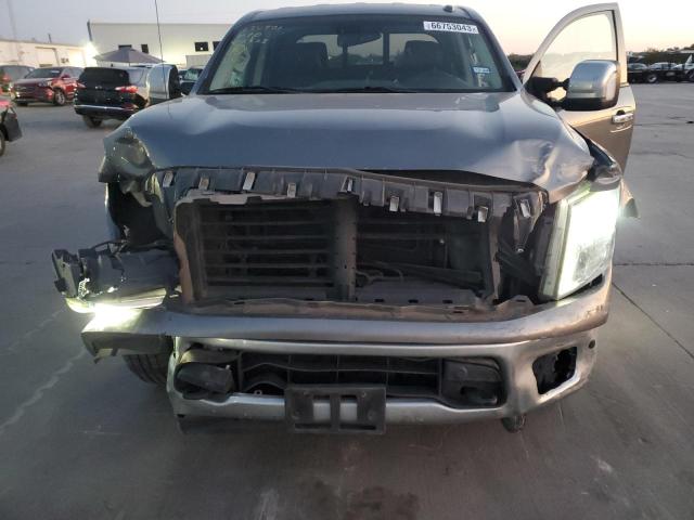 Photo 10 VIN: 1N6AA1E51HN501177 - NISSAN TITAN SV 