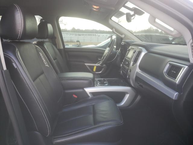 Photo 4 VIN: 1N6AA1E51HN565610 - NISSAN TITAN SV 