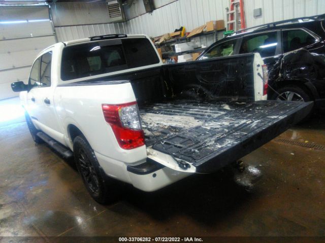 Photo 2 VIN: 1N6AA1E51JN531138 - NISSAN TITAN 