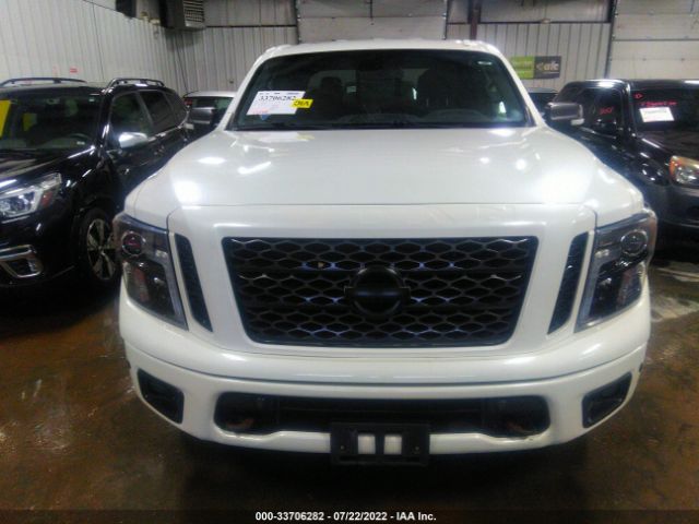 Photo 5 VIN: 1N6AA1E51JN531138 - NISSAN TITAN 