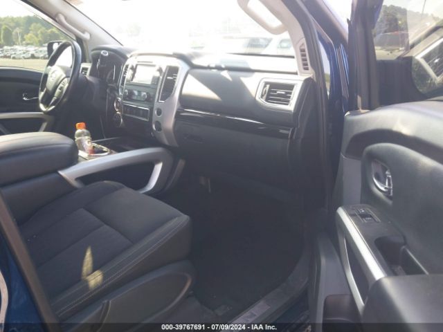 Photo 4 VIN: 1N6AA1E51JN533620 - NISSAN TITAN 