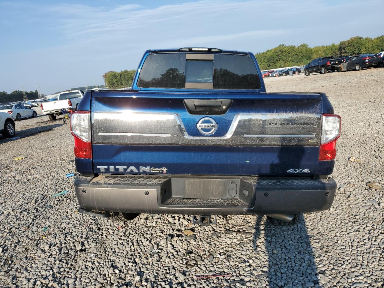 Photo 5 VIN: 1N6AA1E51JN549784 - NISSAN TITAN 