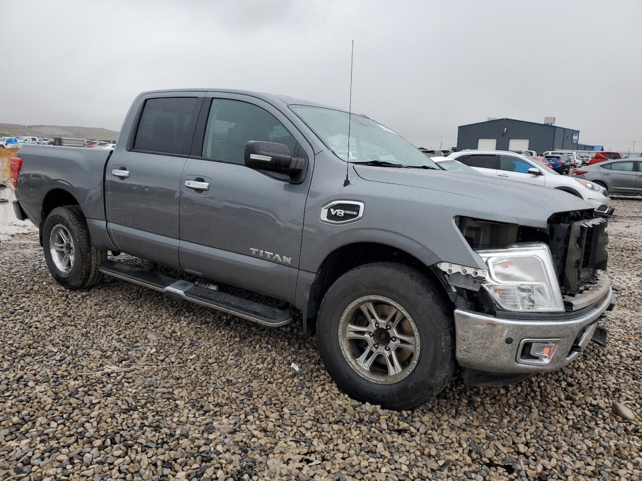 Photo 3 VIN: 1N6AA1E52HN566443 - NISSAN TITAN 