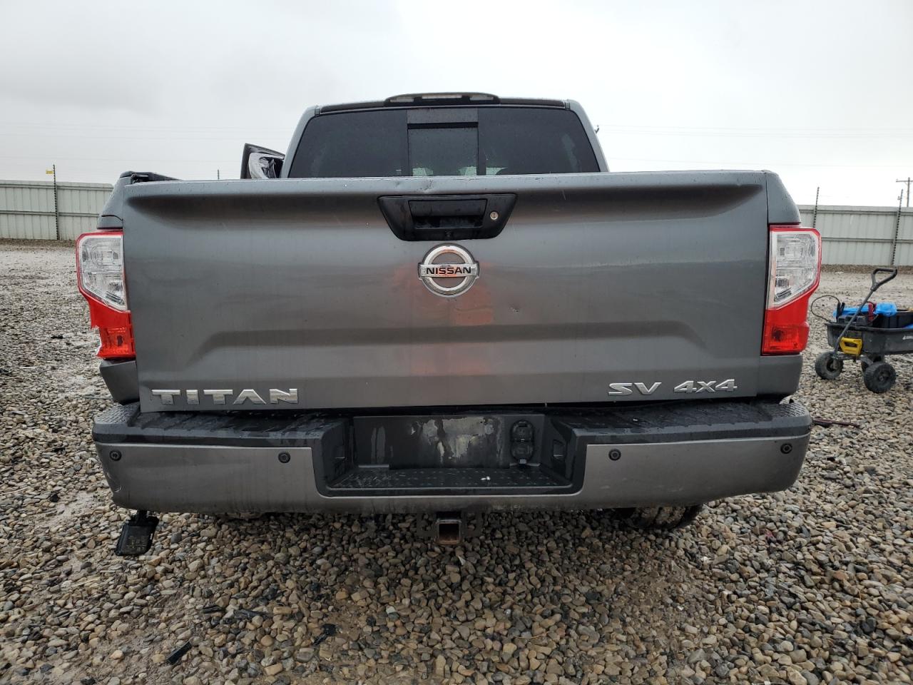 Photo 5 VIN: 1N6AA1E52HN566443 - NISSAN TITAN 