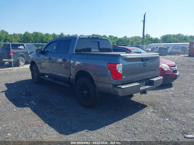 Photo 2 VIN: 1N6AA1E52JN536137 - NISSAN TITAN 