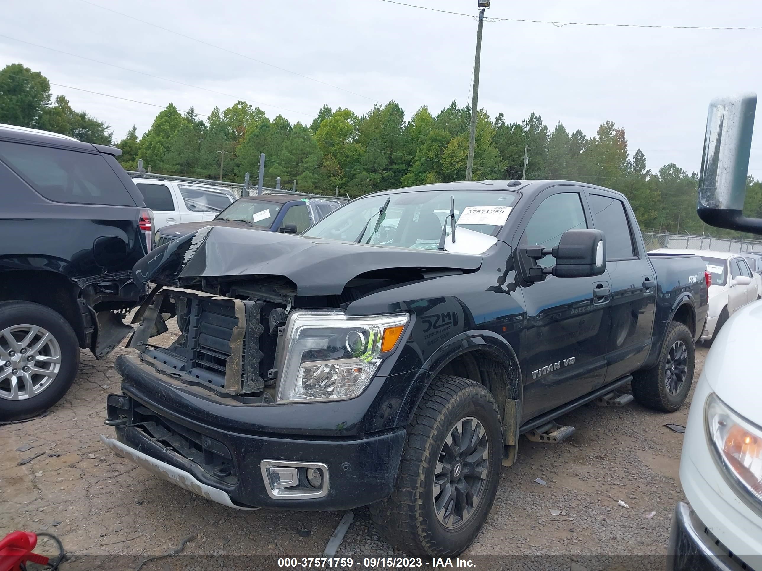 Photo 1 VIN: 1N6AA1E52KN501955 - NISSAN TITAN 