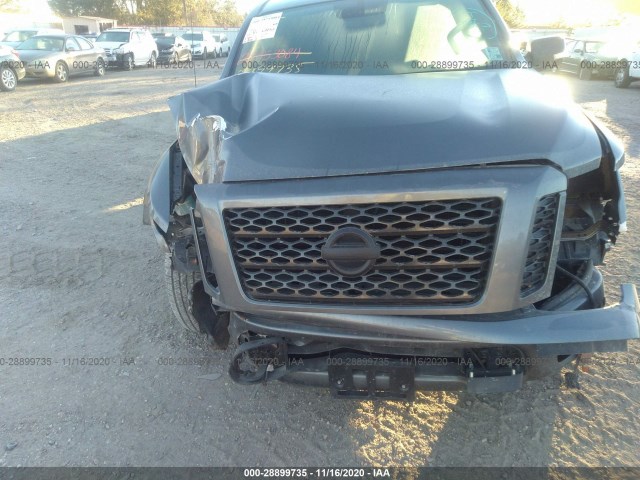 Photo 5 VIN: 1N6AA1E52KN532199 - NISSAN TITAN 