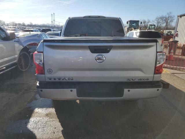 Photo 5 VIN: 1N6AA1E53HN515503 - NISSAN TITAN 